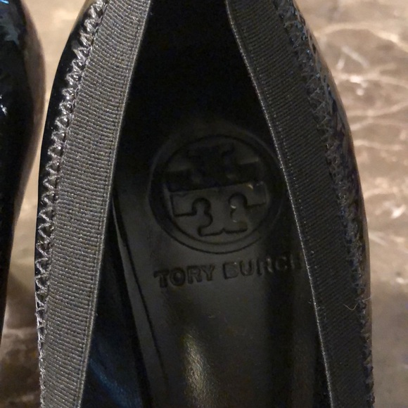 Tory Burch Black Patent Leather Heels - Picture 5 of 5